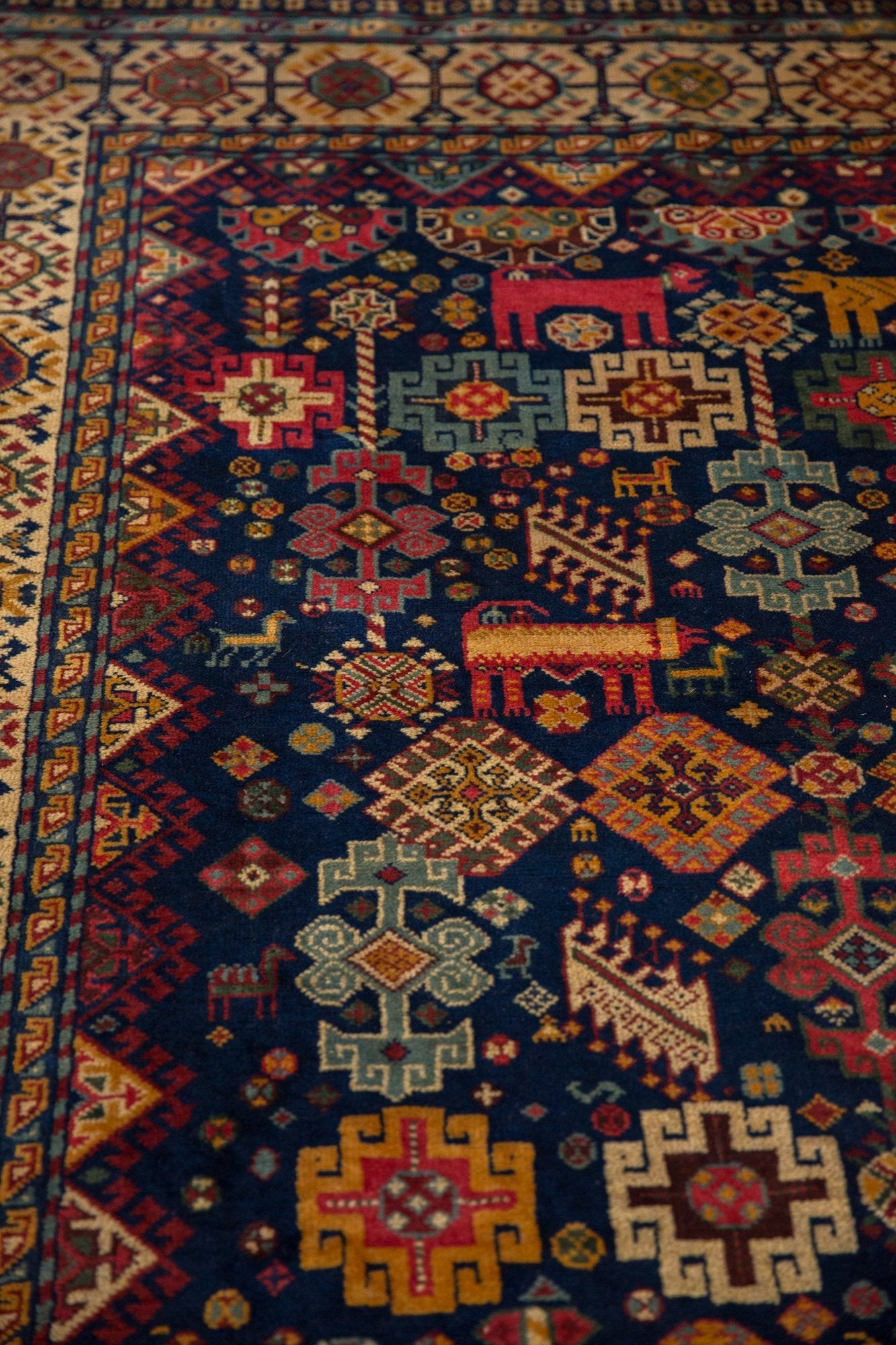5.5x6.5 Vintage Indian Shiraz Design Carpet by Old New House® - product image 9 for Resin Society