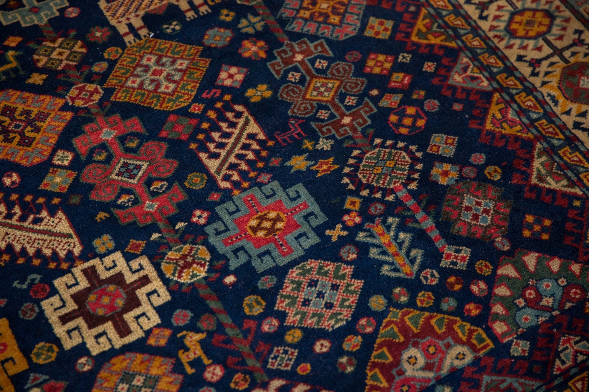 5.5x6.5 Vintage Indian Shiraz Design Carpet by Old New House® - product image 10 for Resin Society