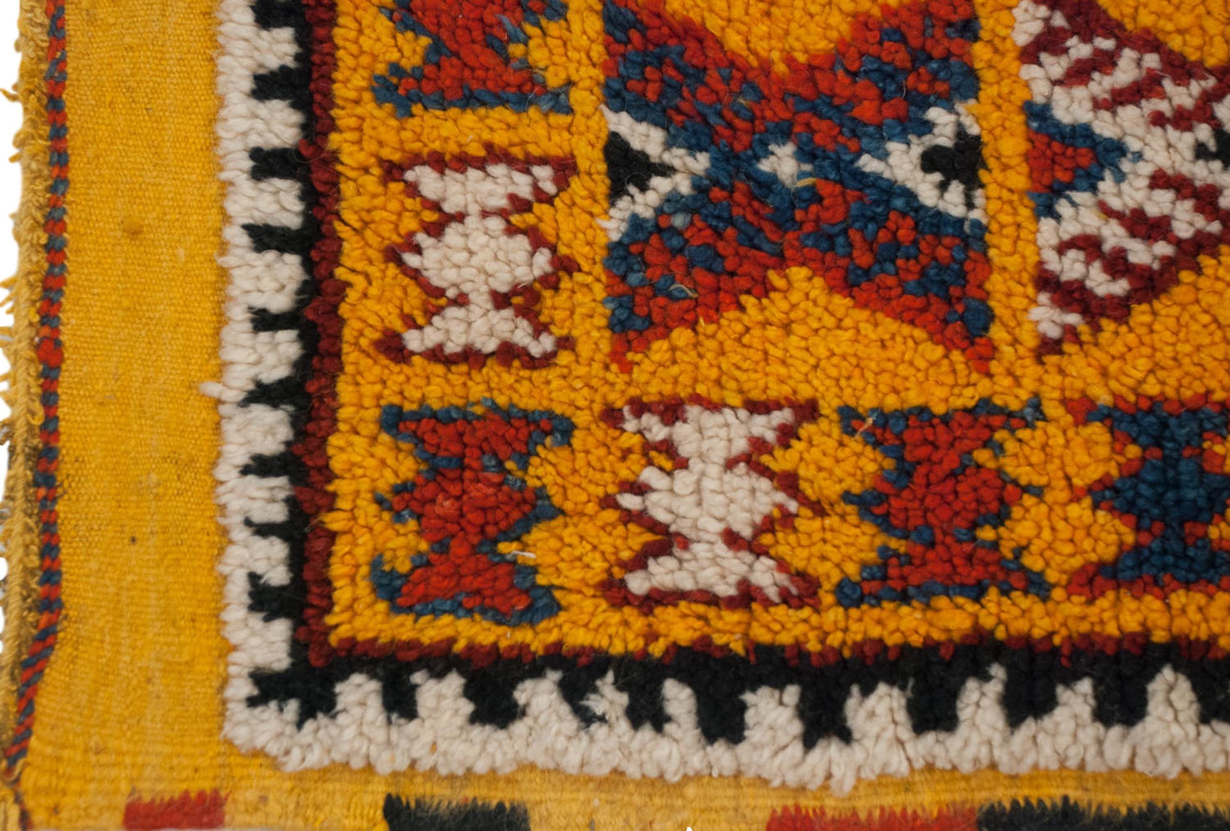 3.5x4.5 Vintage Murat Square Rug