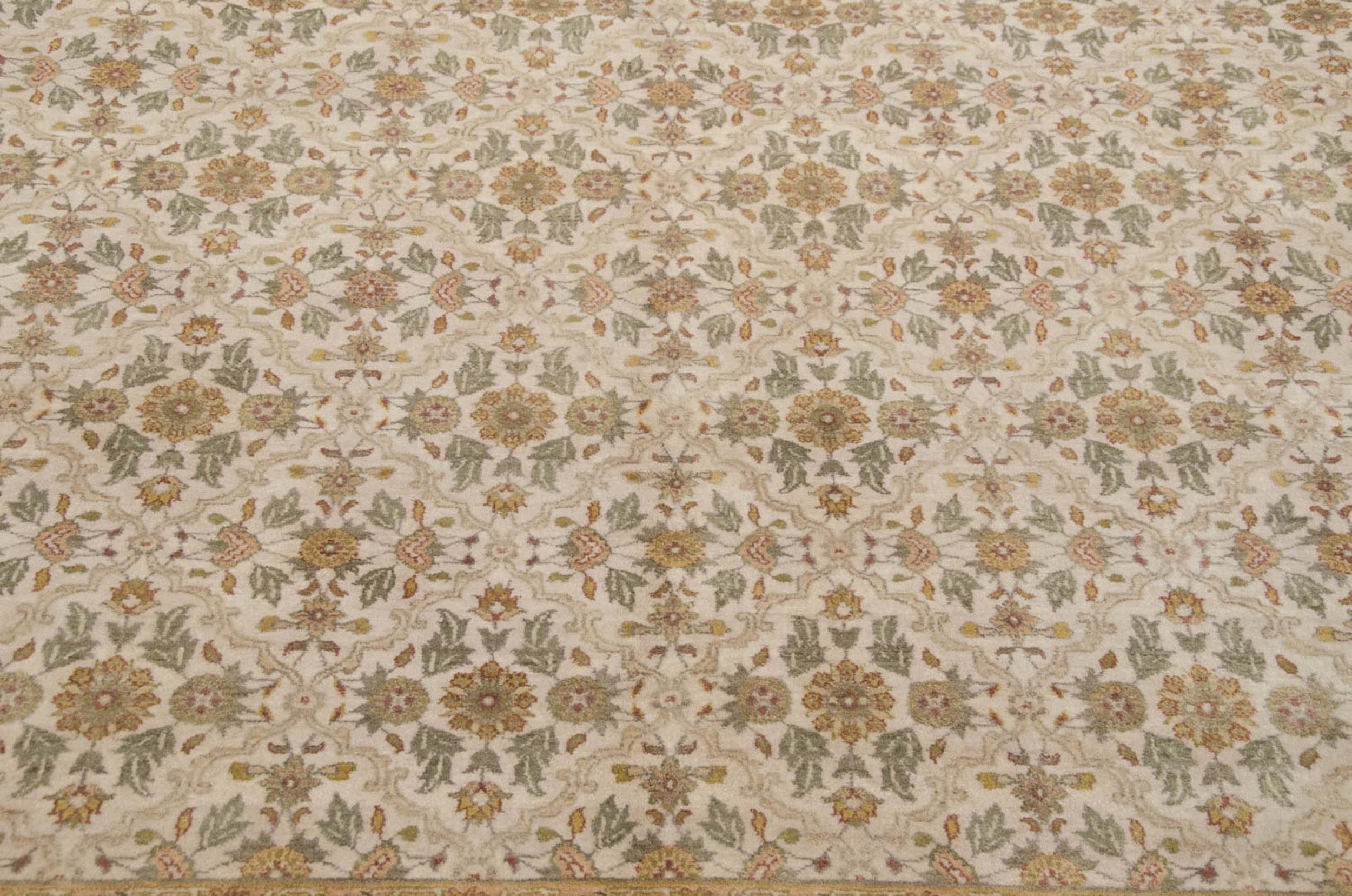 10x14 New Agra Carpet by Old New House® - product image 9 for Resin Society
