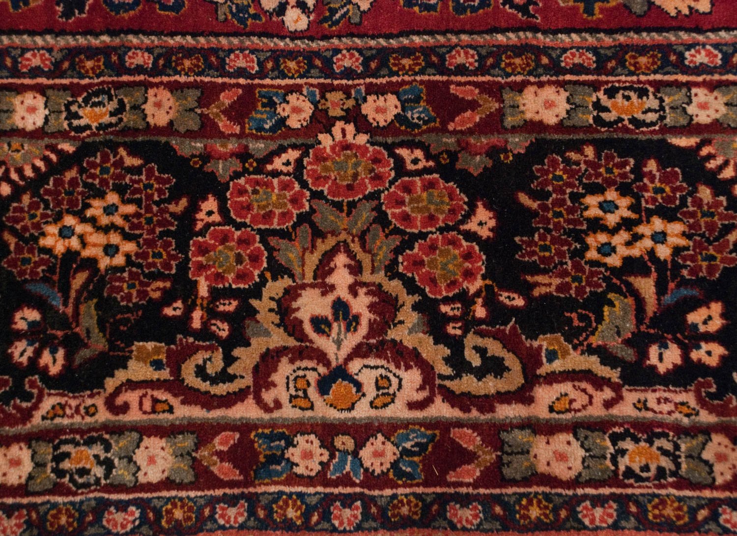 10.5x18.5 Vintage American Sarouk Carpet by Old New House® - product image 13 for Resin Society