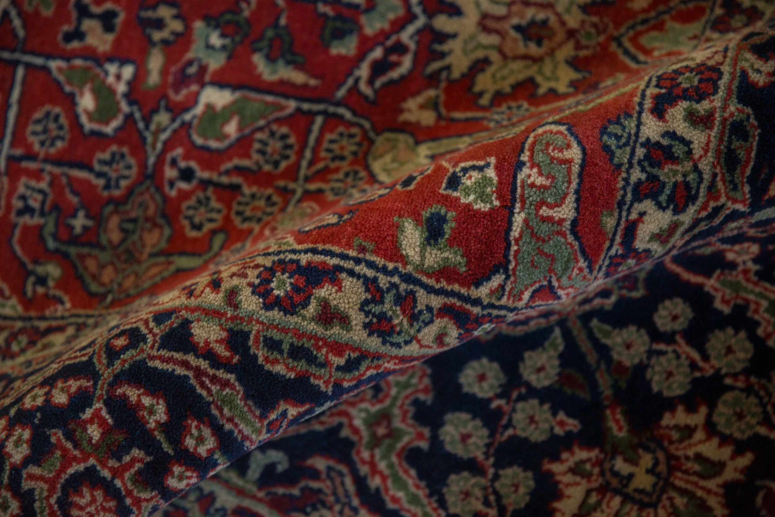 6x9 Vintage Agra Carpet by Old New House® - product image 11 for Resin Society