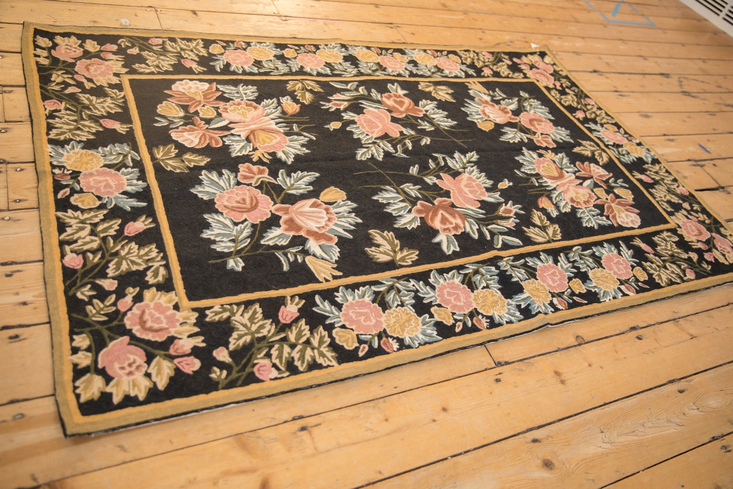 4x6 Vintage Chainstitch Rug