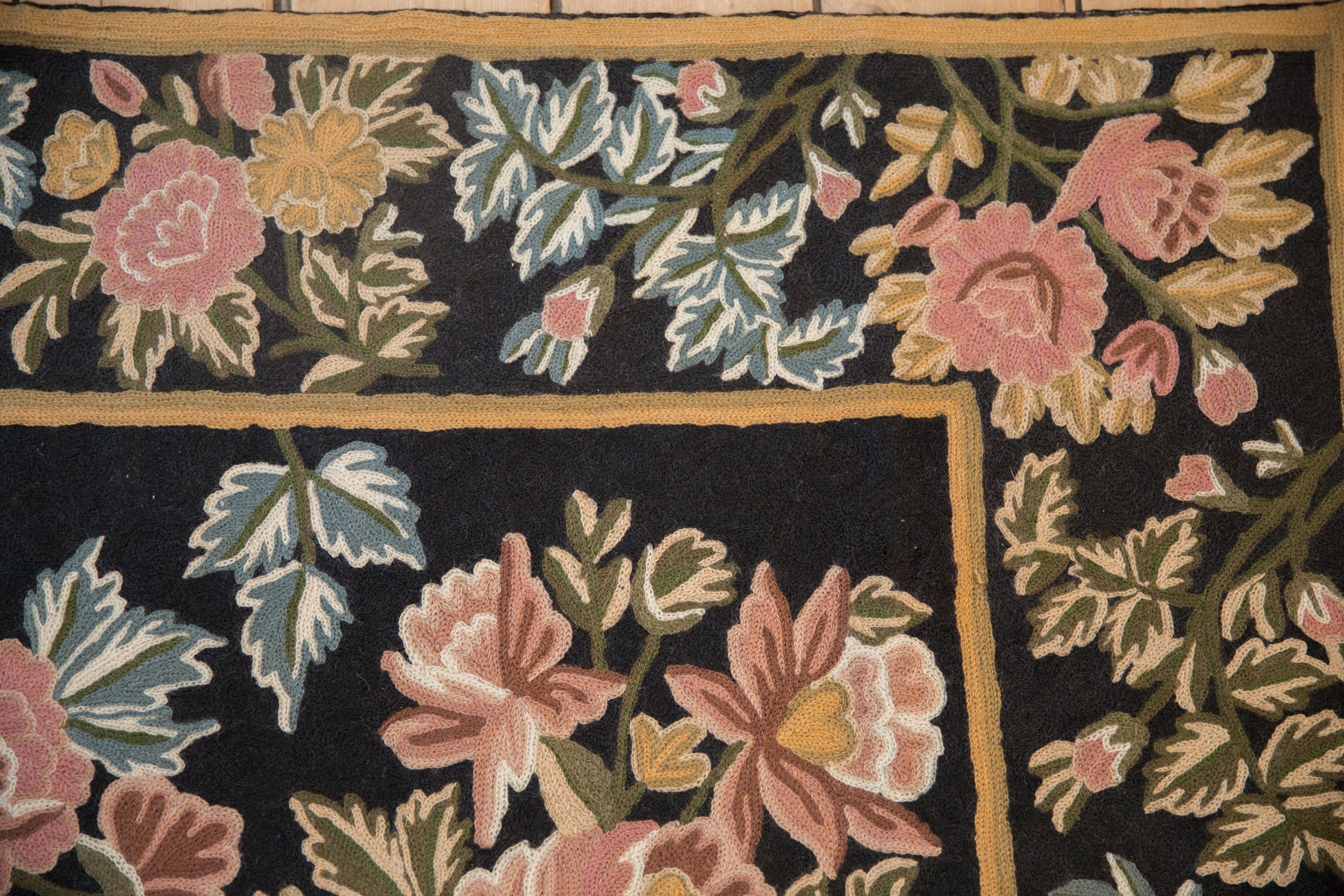 4x6 Vintage Chainstitch Rug
