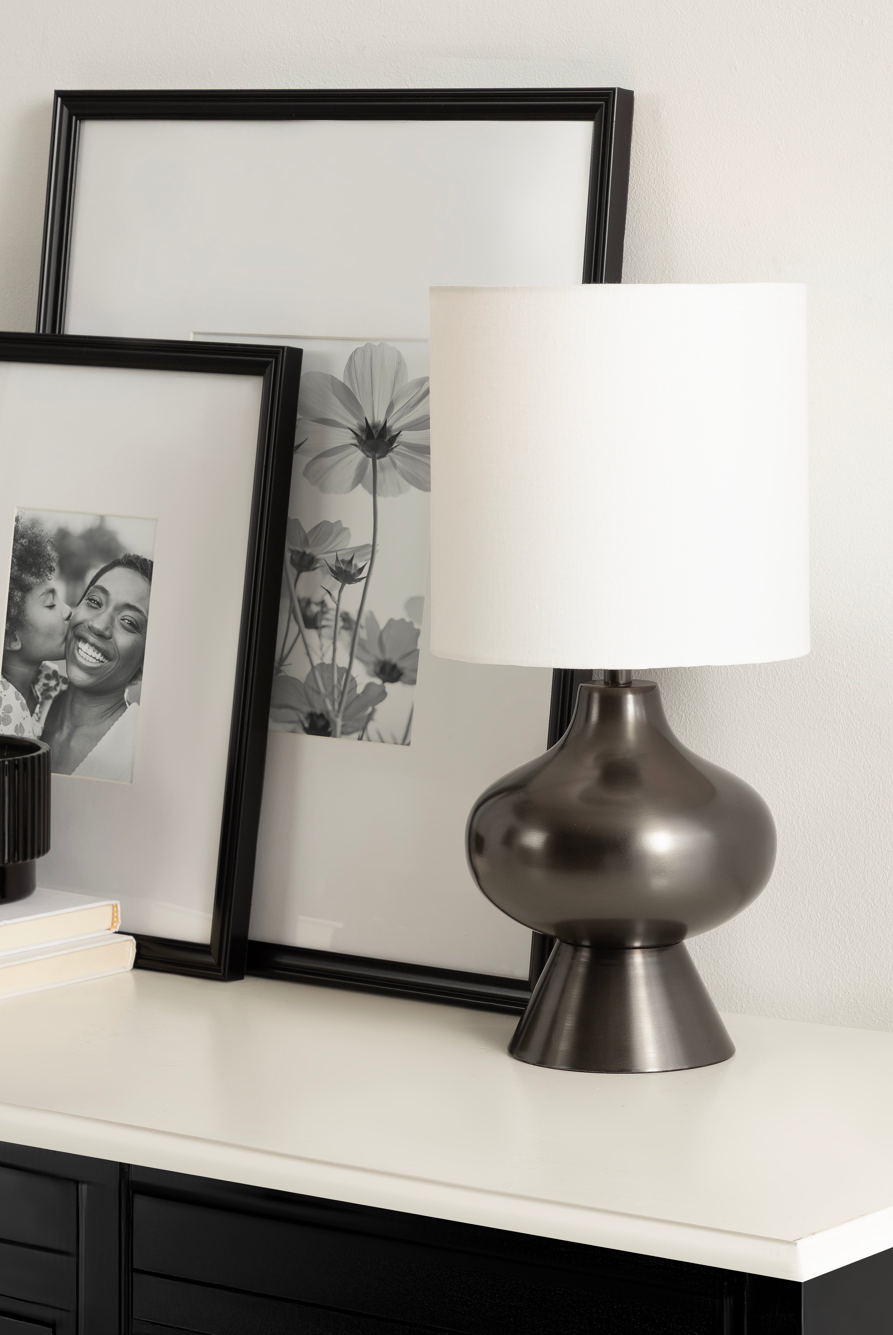 Bahira Tabletop Lamp