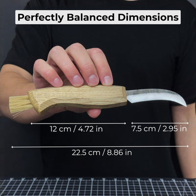 Mushroom knife with 7.5 cm carbon steel blade, ash wood handle, and built-in brush for harvesting mushrooms