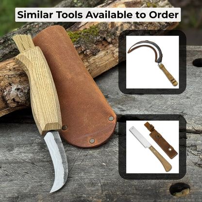 Mushroom knife with 7.5 cm carbon steel blade, ash wood handle, and built-in brush for harvesting mushrooms