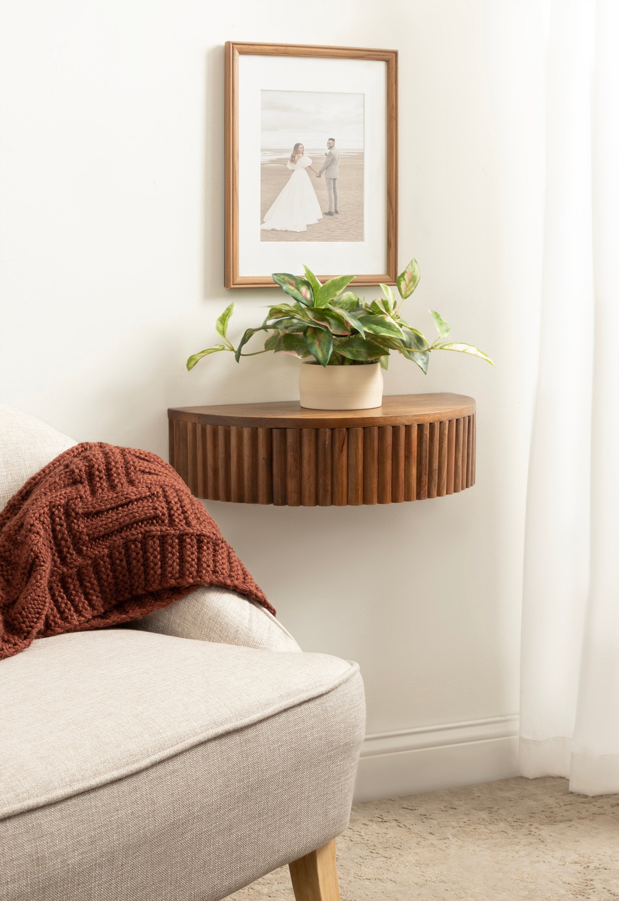 Reid Ribbed Floating Side Table