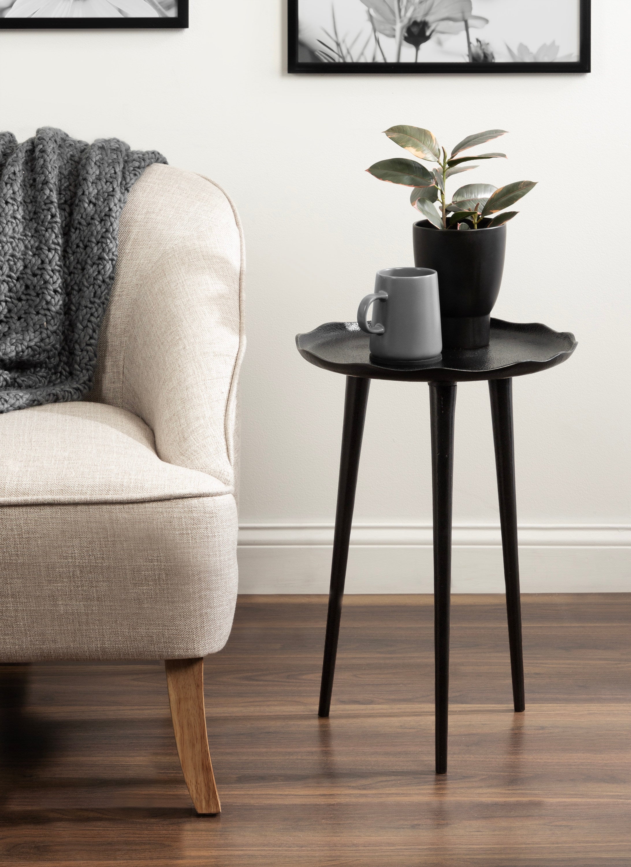 Alessia Round Side Table by kateandlaurel - product image 5 for Resin Society