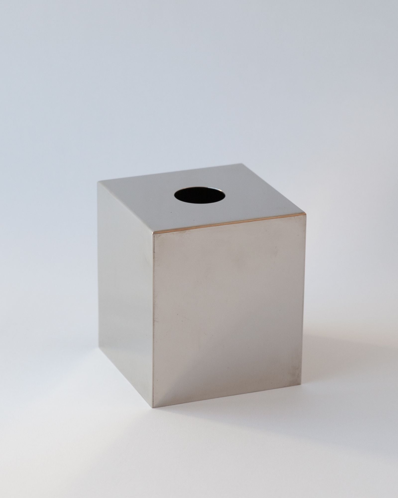 Paavo Tissue Cozy by Remains Lighting Co. - product image 8 for Resin Society