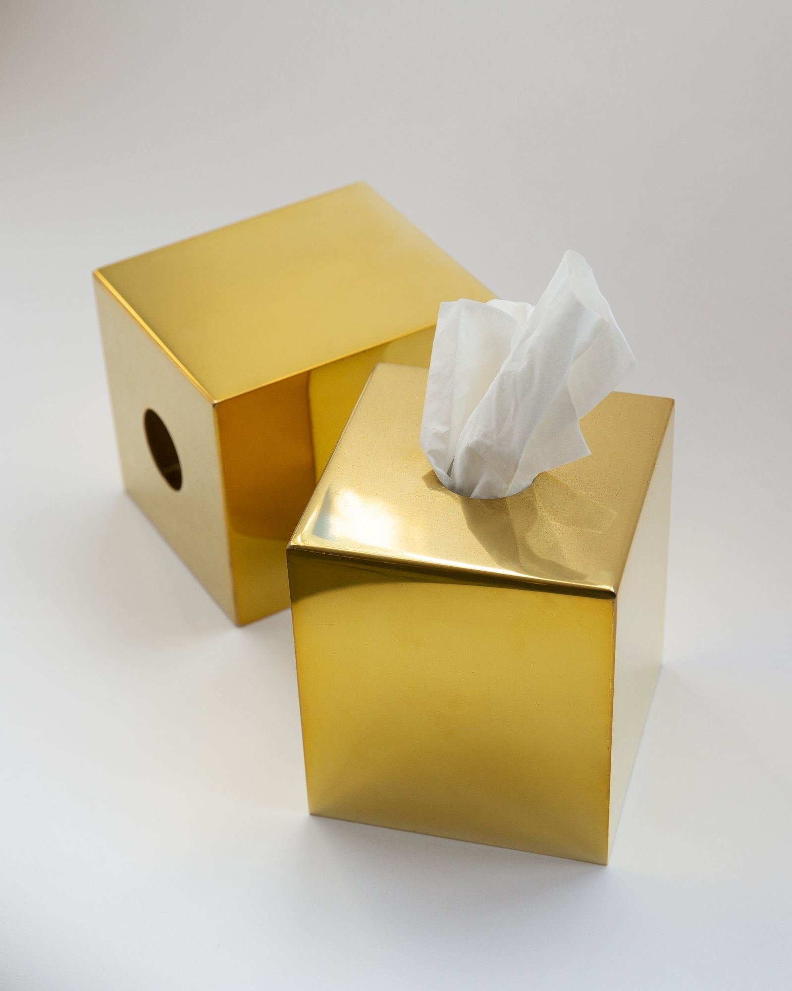 Paavo Tissue Cozy by Remains Lighting Co. - product image 5 for Resin Society