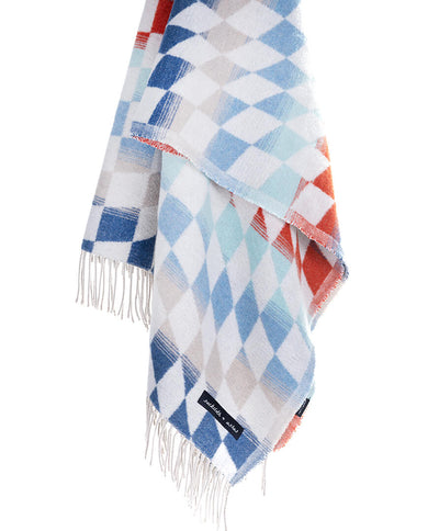 Checkered Oceanside detail image - Resin Society