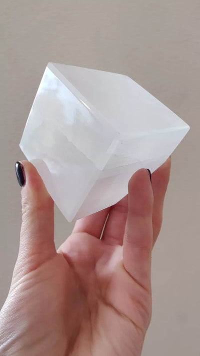 Selenite Standing Cube 5cm