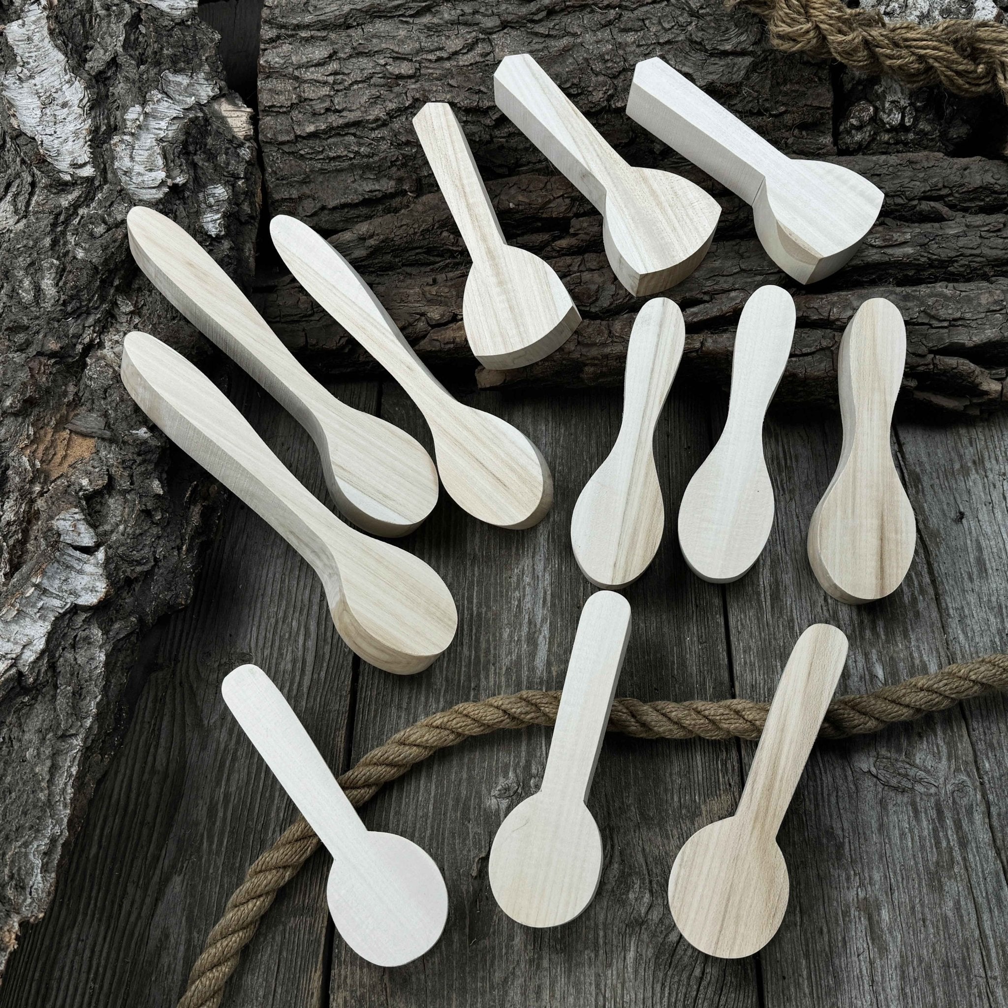Set of 12 pre-shaped linden wood spoon carving blanks in four different profiles