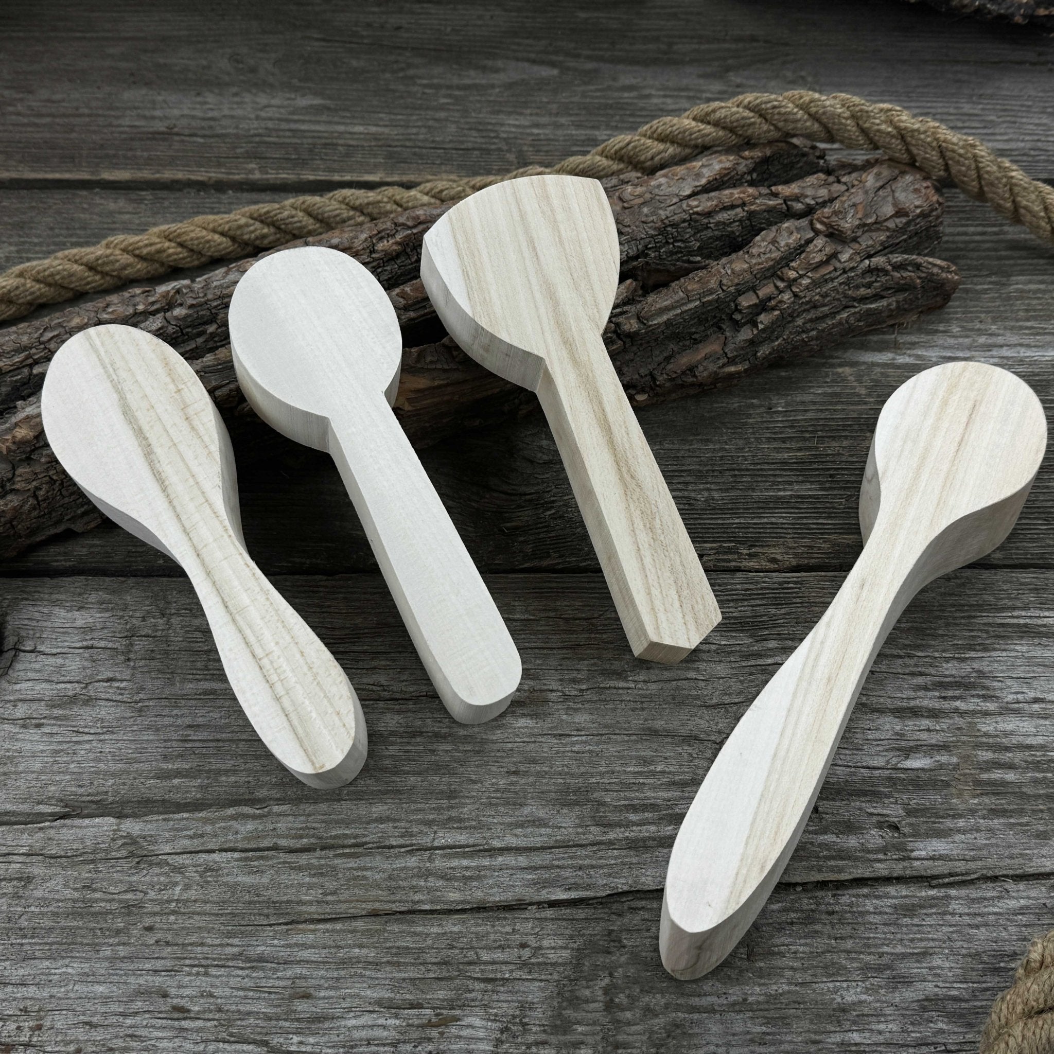 Set of 12 pre-shaped linden wood spoon carving blanks in four different profiles