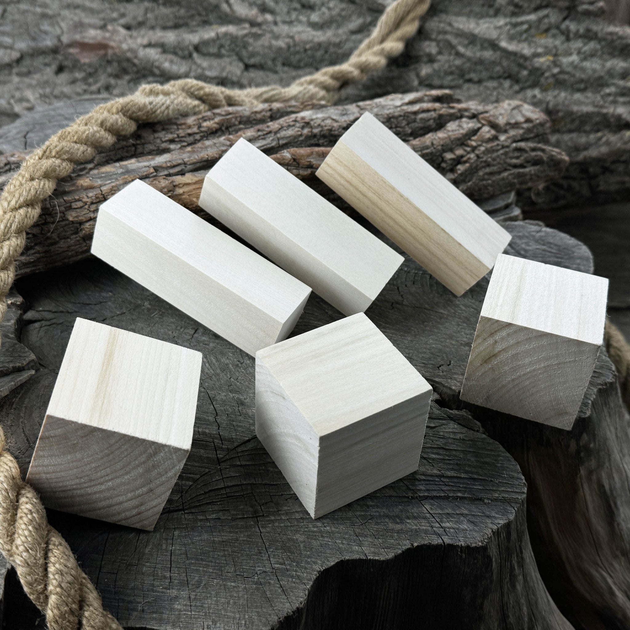 Set of 16 finely sanded linden wood carving blanks in cube and block shapes