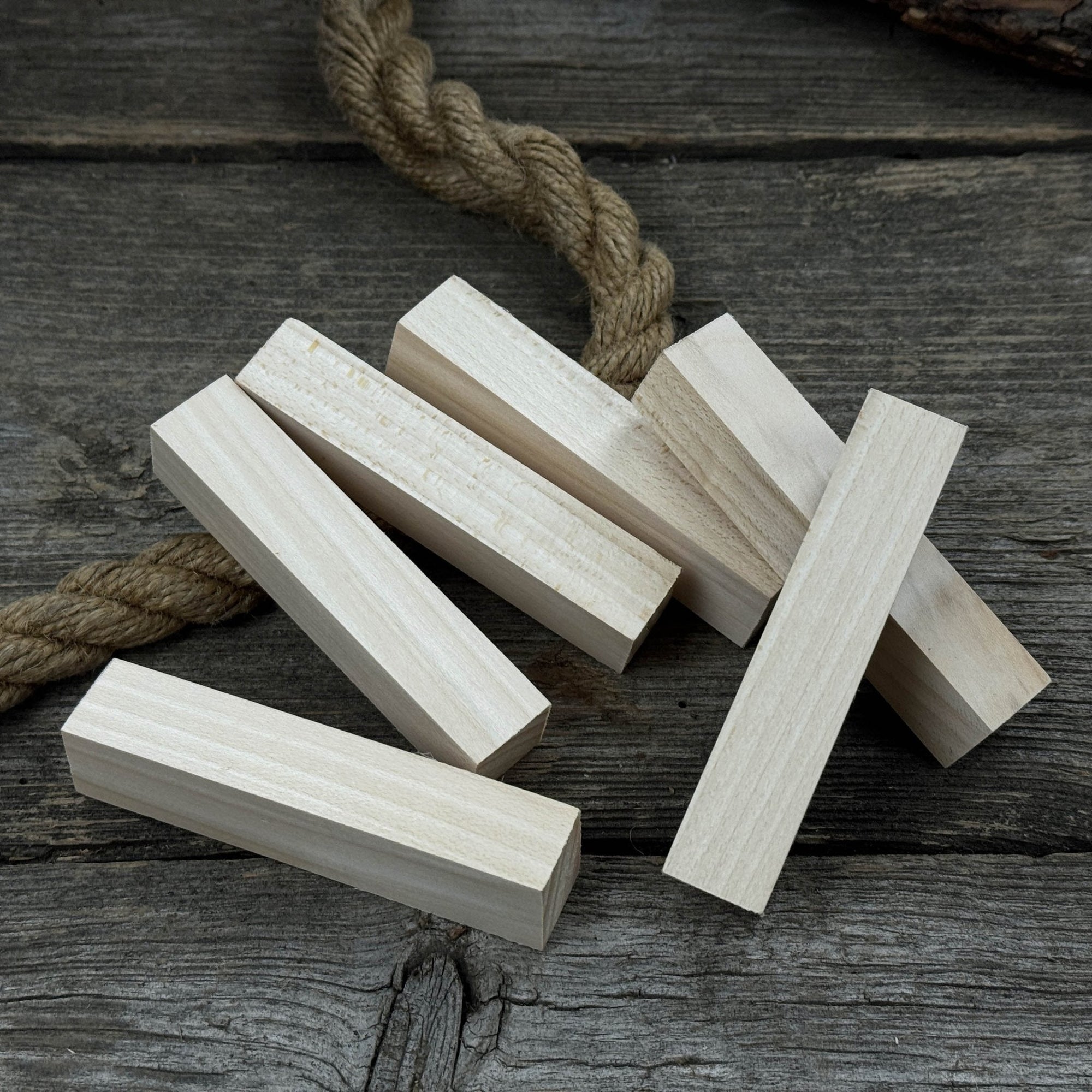 Set of 6 slim linden wood carving blanks, 10 x 2 x 2 cm, smooth unfinished surface