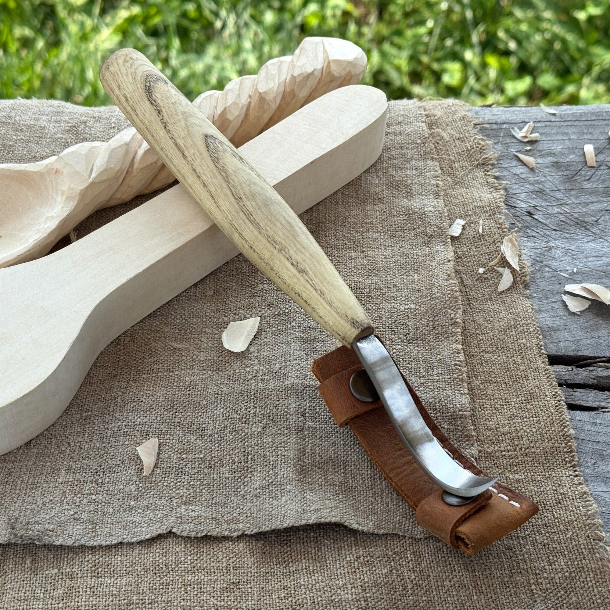Spoon carving hook knife with 6 cm blade and leather case by Sharky Forged Steel Tools