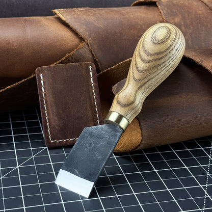 FST Hand-Forged Straight Leather Skiving Knife with 3 cm blade and ash wood handle