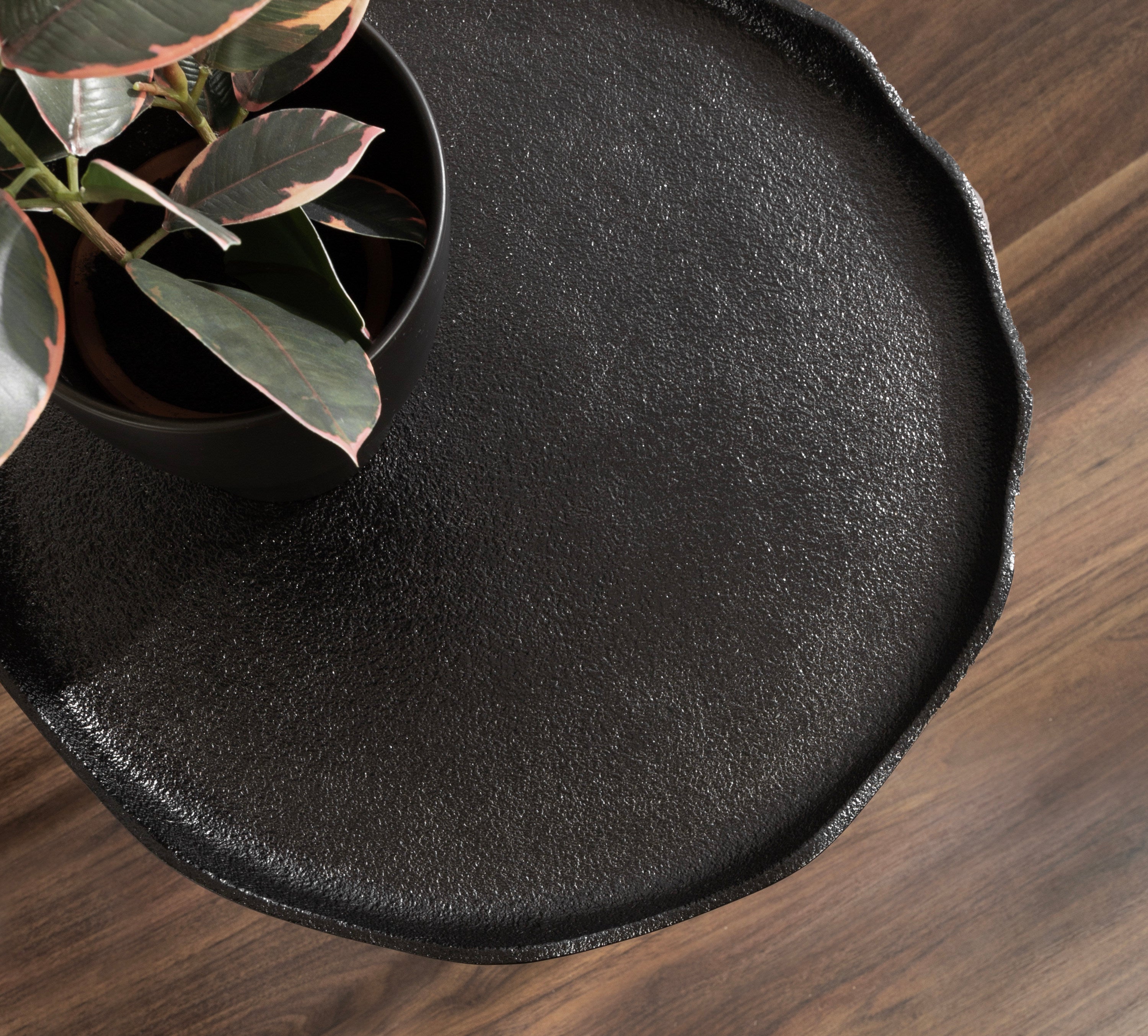 Alessia Round Side Table by kateandlaurel - product image 8 for Resin Society