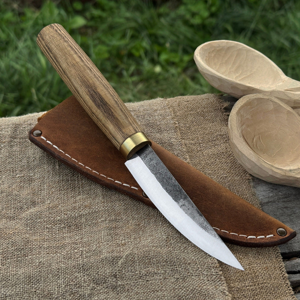 Hand-forged whittling sloyd knife with 10 cm carbon steel blade and leather sheath