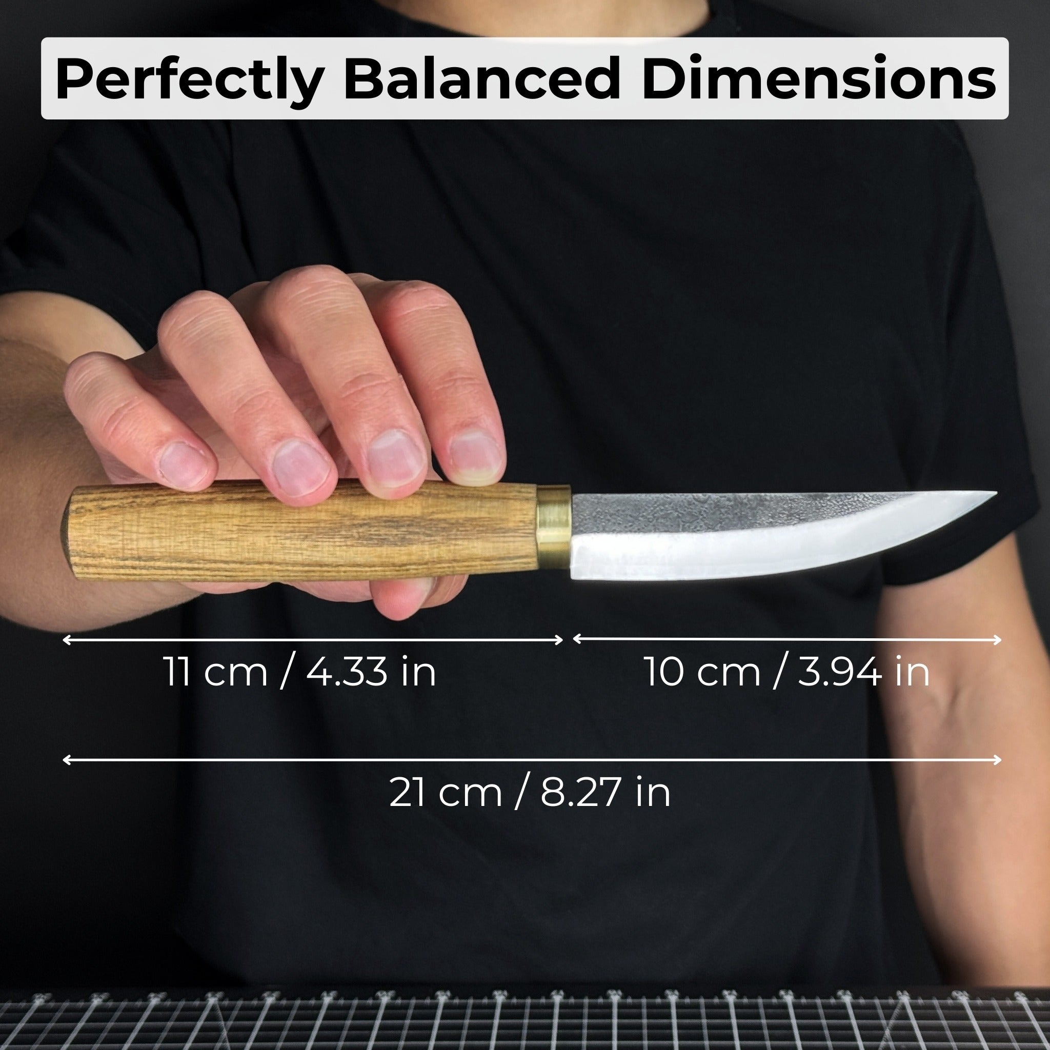 Hand-forged whittling sloyd knife with 10 cm carbon steel blade and leather sheath
